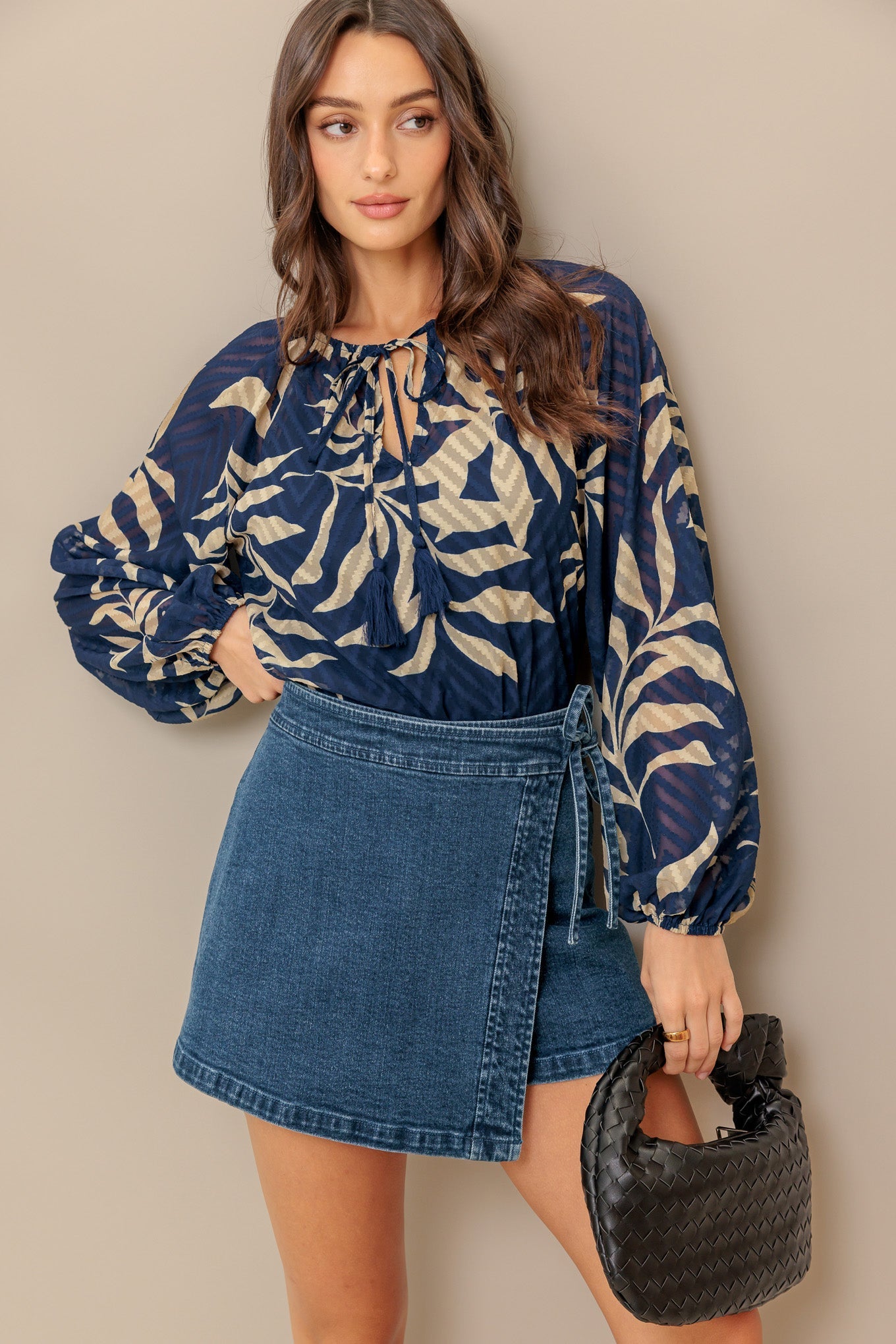 MIDNIGHT WALK WOVEN TOP