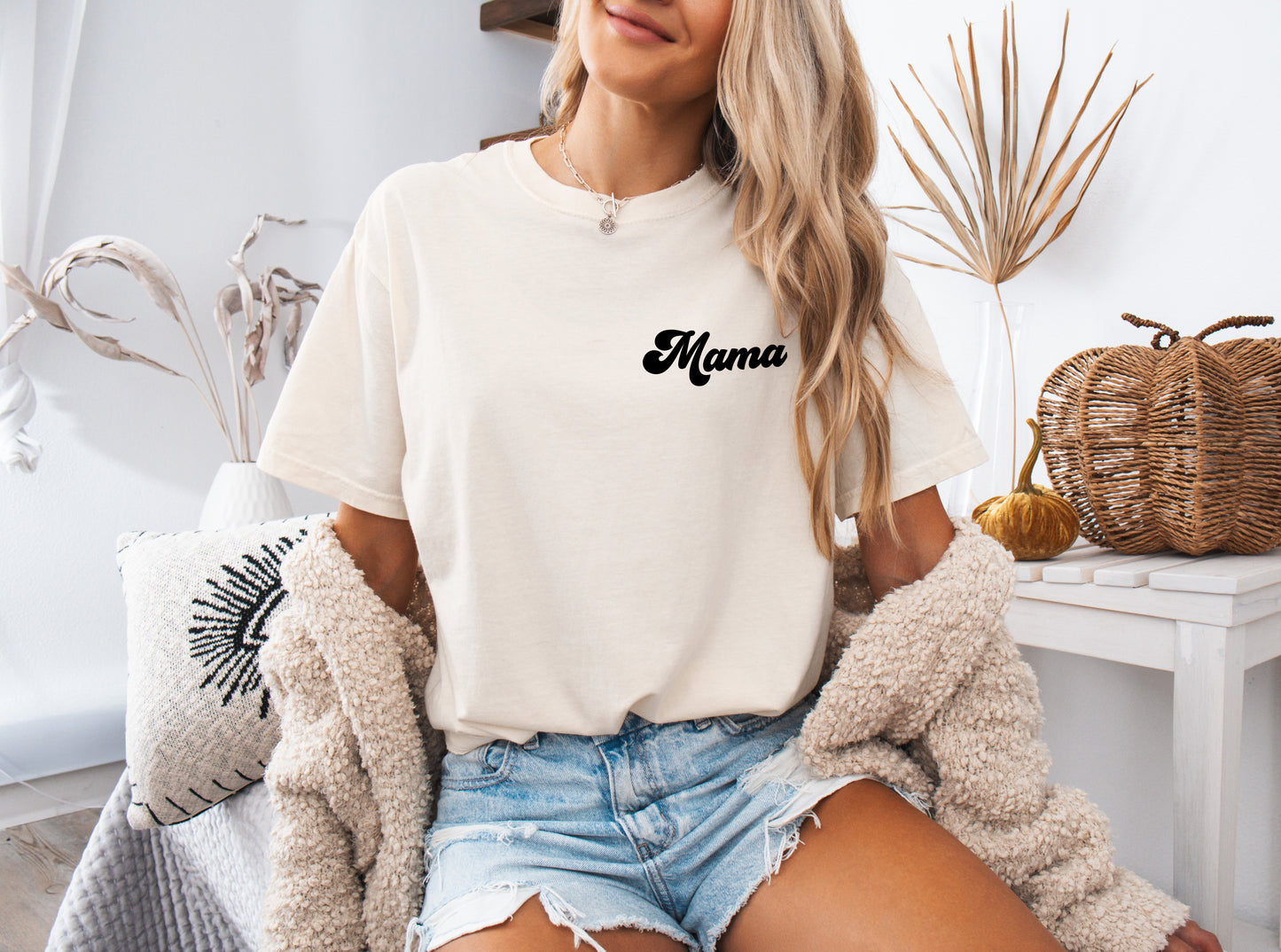 Mama Comfort Colors Graphic Tees (Groovy Left Chest)