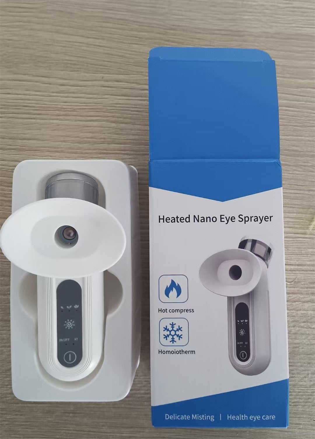 Nano spray Eye moistening device