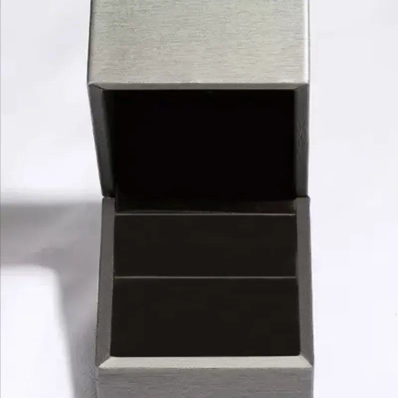 c9733bb8-edc6-454b-8fdd-71bf0b9356c8-Max