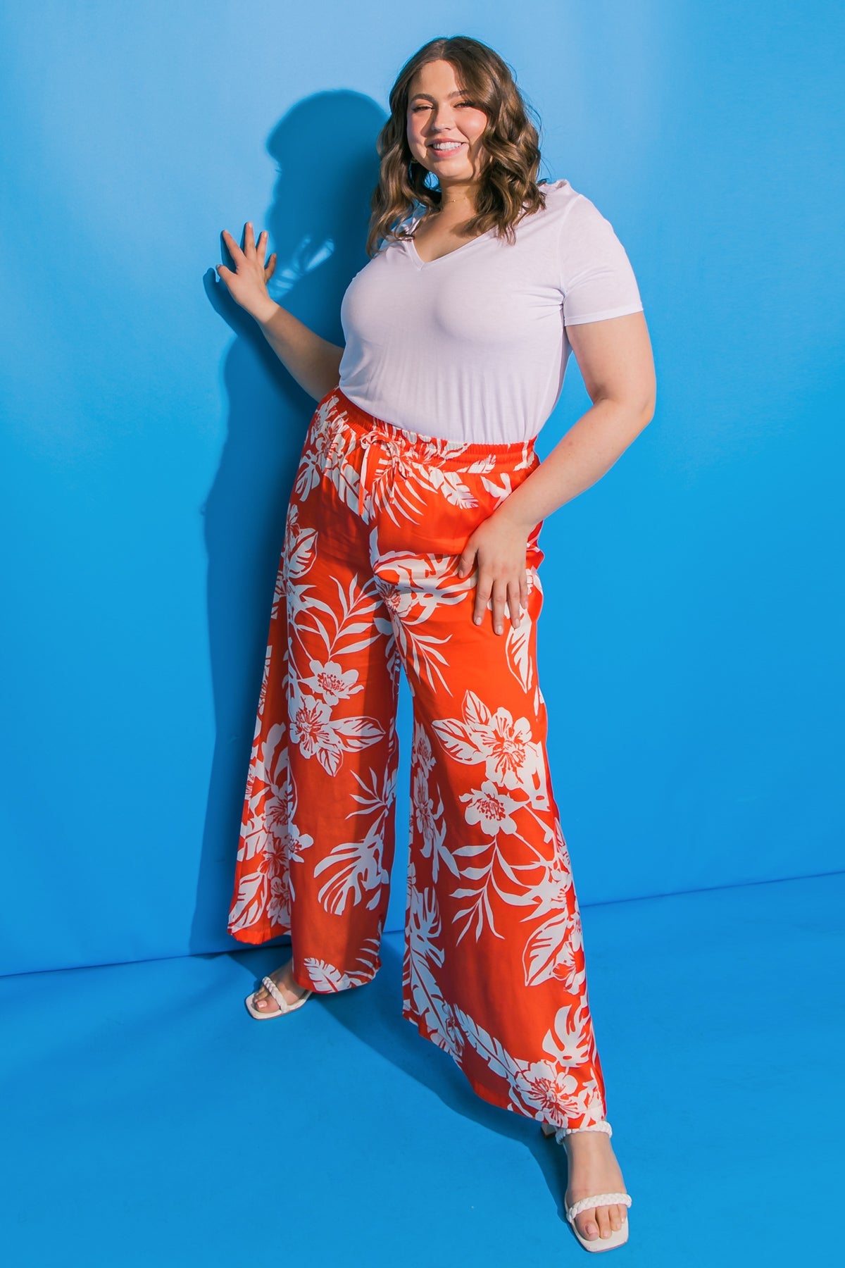 FLORAL REPORT SATIN PANTS