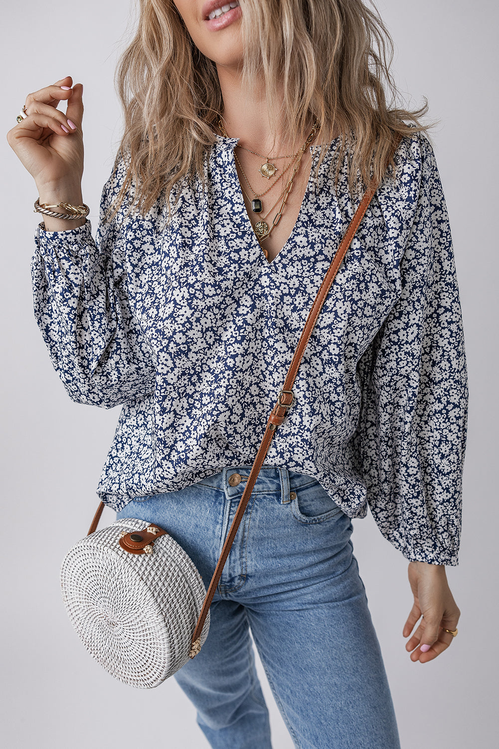 Floral V-Neck Puff Sleeve Blouse