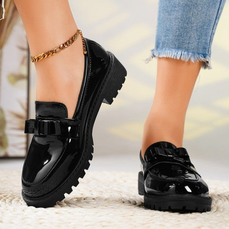 Round Toe Tassel Mid-Heel Loafers