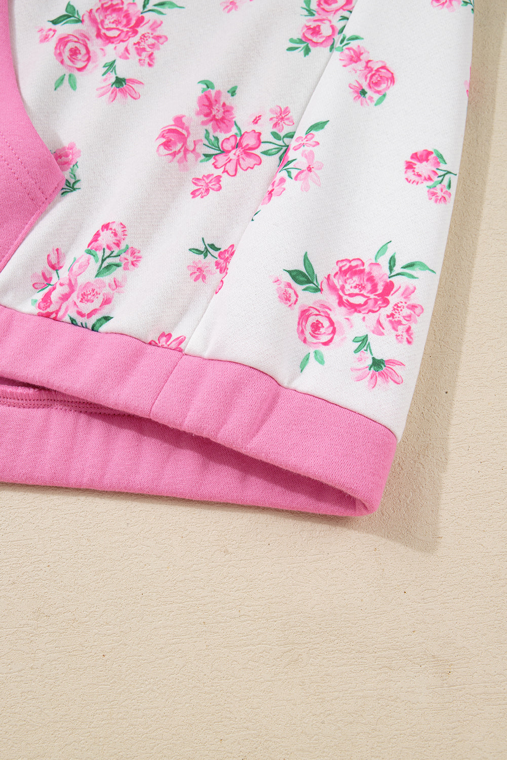 Plus Size Floral Patchwork Elastic Cuff Top