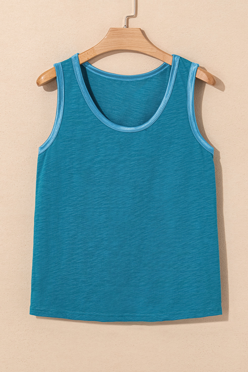 Metallic Contrast Trim Scoop Neck Tank Top