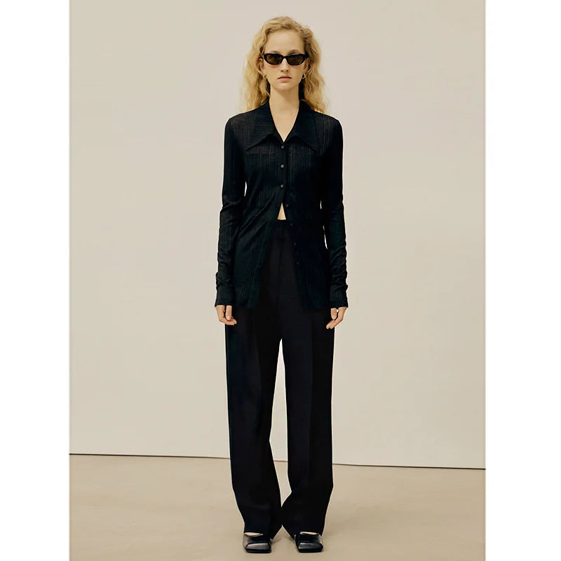 2025 Autumn Thin Women Slim Fit Point Collar Pocket Breathable Shirt New Style