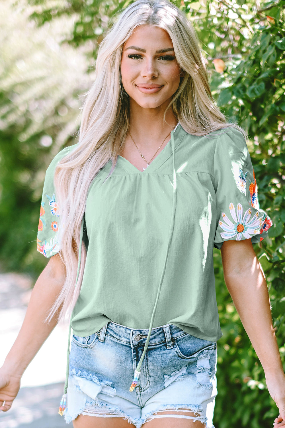 Floral Embroidered Puff Sleeve Blouse