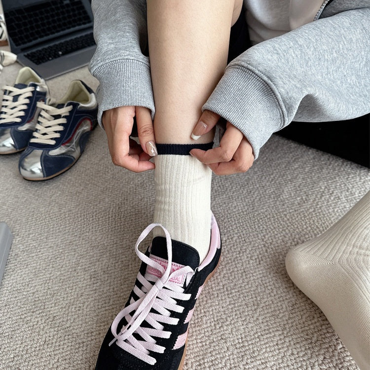 Women's Striped Mid-Tube Socks