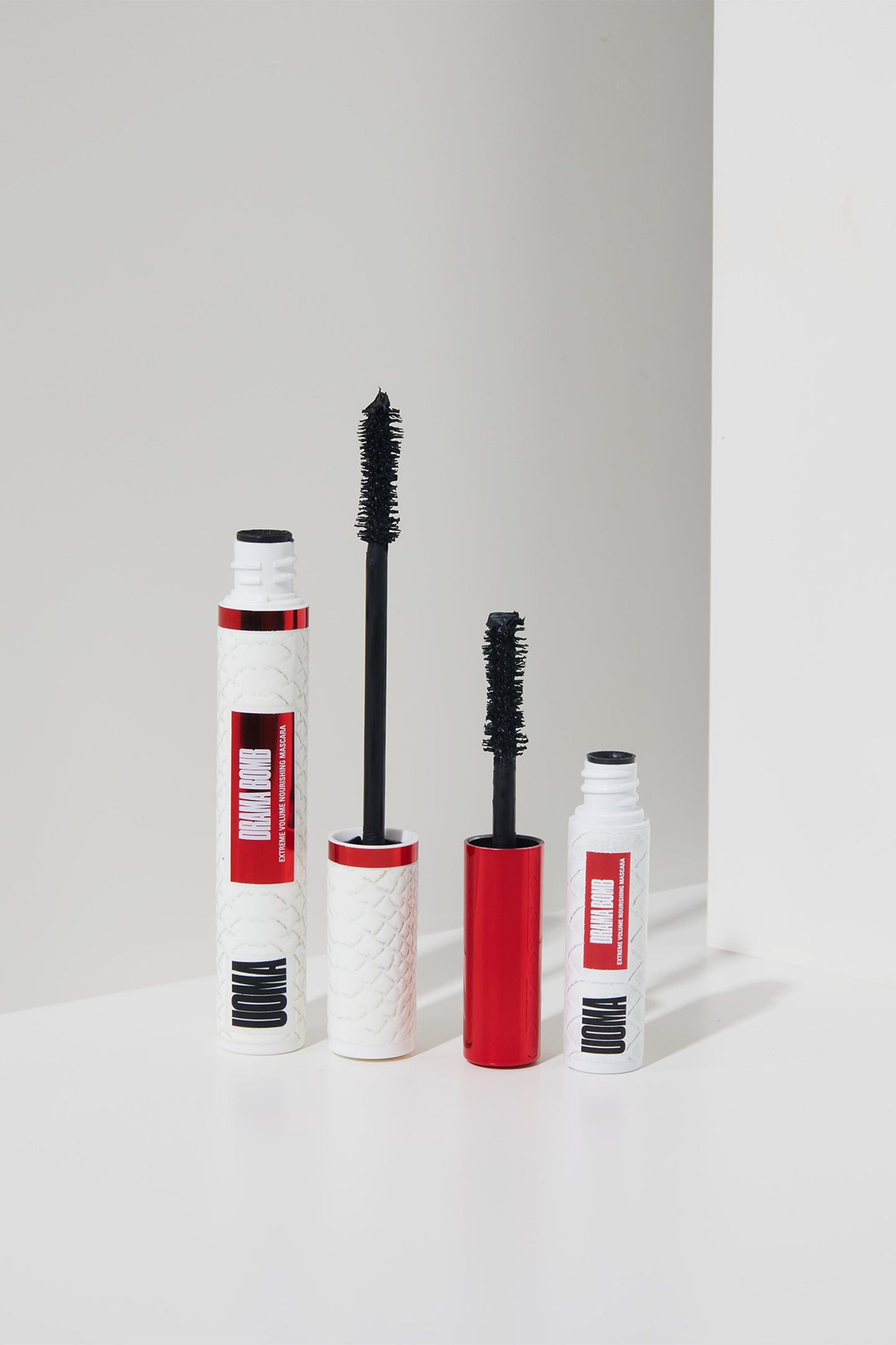 Drama Bomb Extreme Volume Mascara Mini