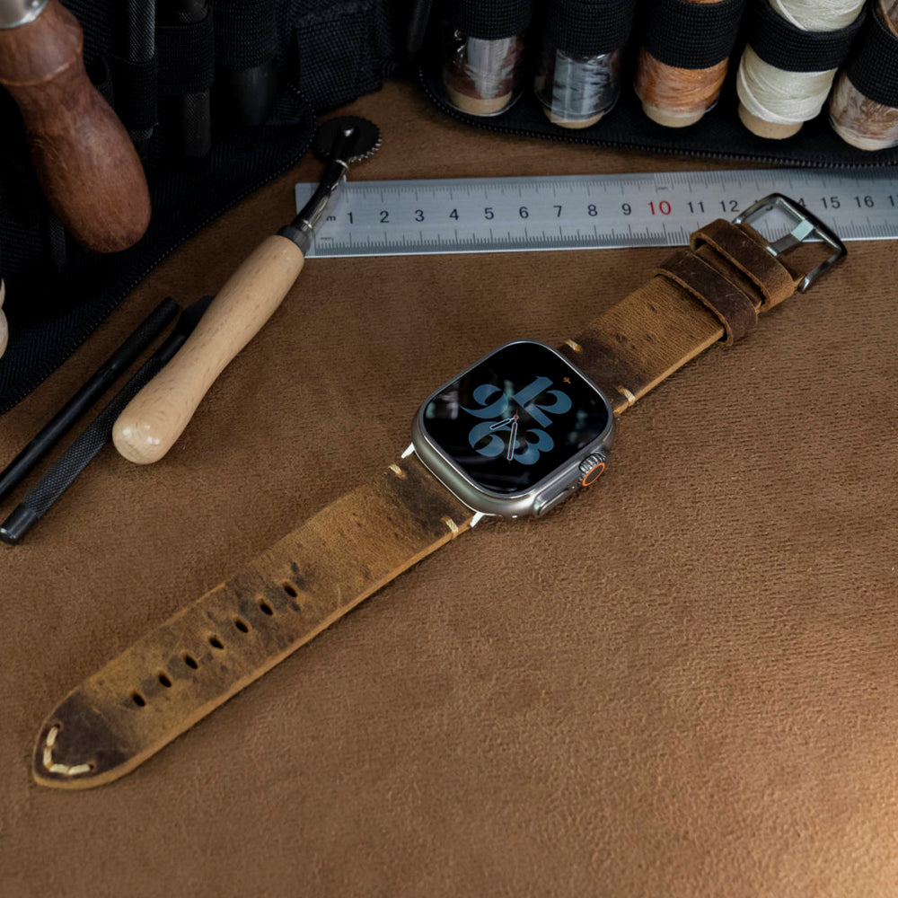 Vintage Distressed Leather Band for Apple Watch Series 10 – 100% Cowhide, One-Piece Hand-Stitched, Patina-Ready
