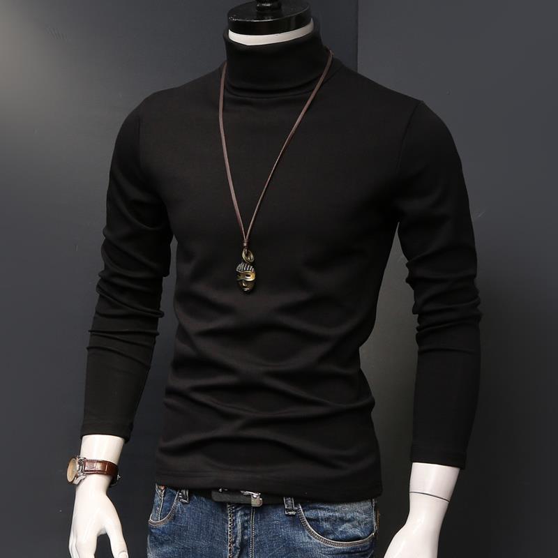 Slim-fitting high-neck base shirt