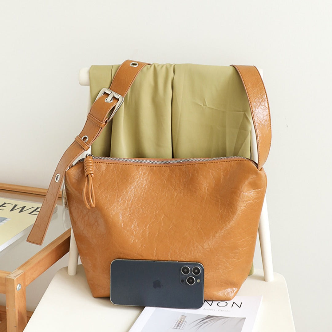Casual Retro Small Square Bag for Women – Soft Texture PU Wide Shoulder Strap Crossbody Hobo Bag