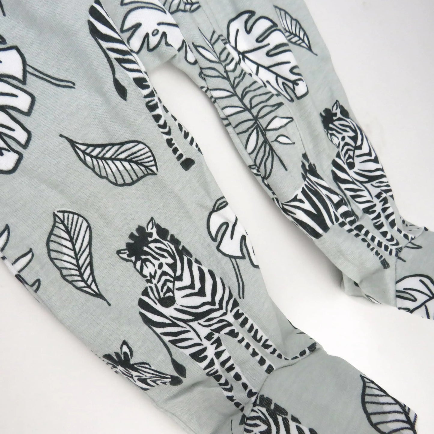 HonestBaby Baby Girls' Sleep and Play Footed Pajamas One-Piece Sleeper Jumpsuit Zip-Front Cotton Pjs 1 Baby Zebra Camo 0-3 Months - # BAAA21110027