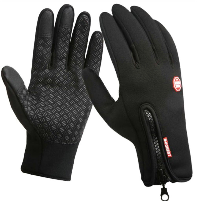 Ski gloves with touchscreen functionality