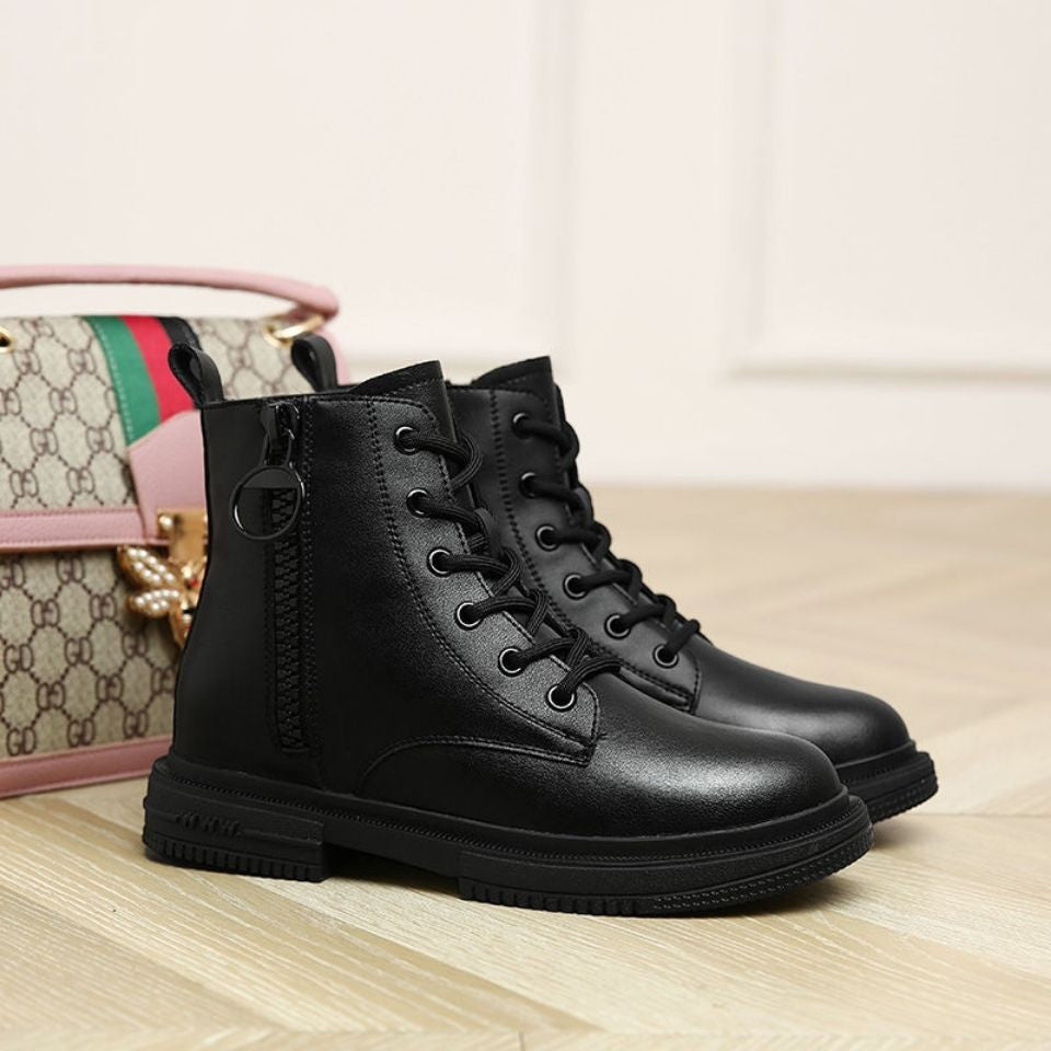 Soft leather moccasins for women