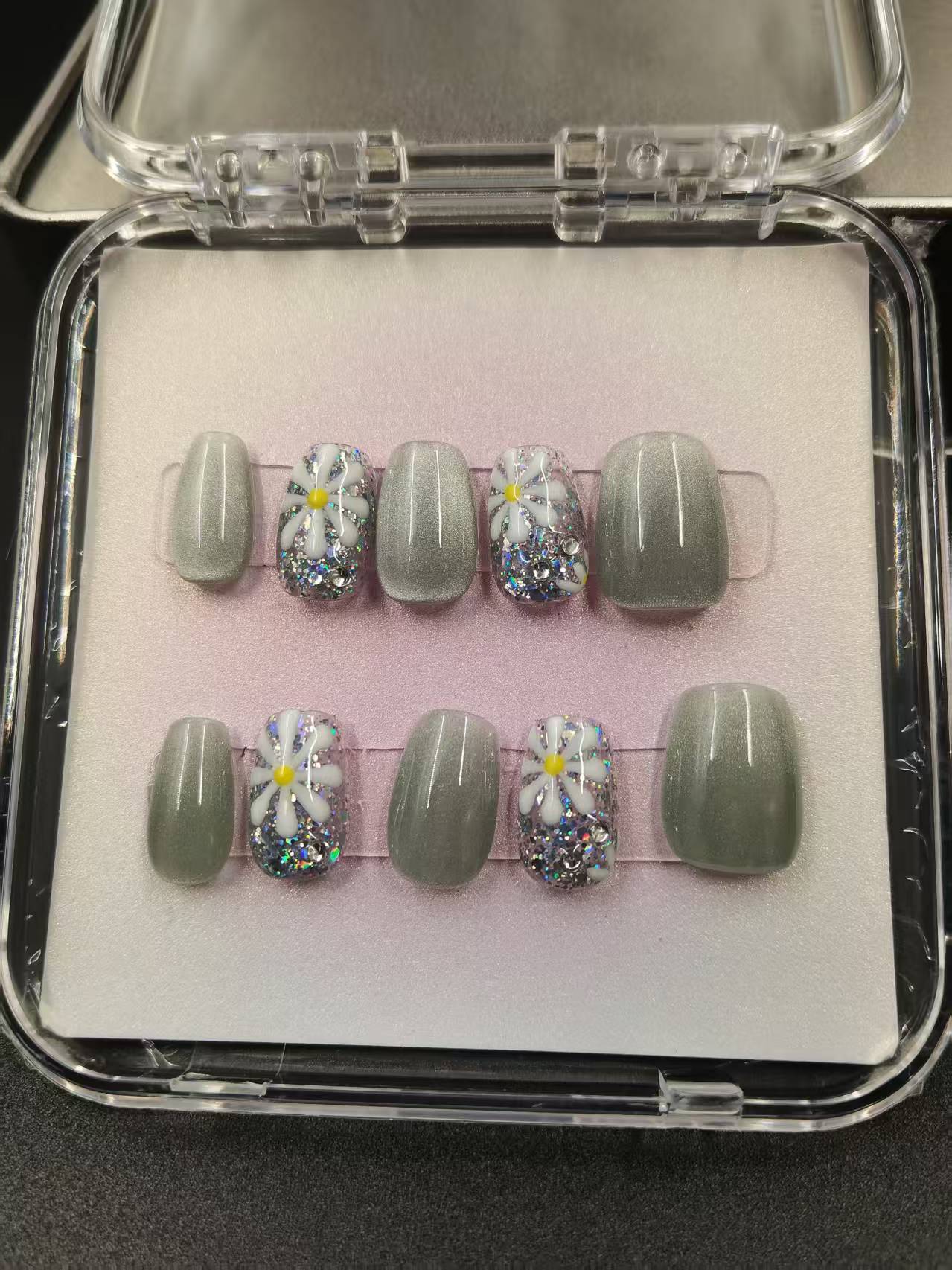 1037- Handmade press on nails fake nails removable