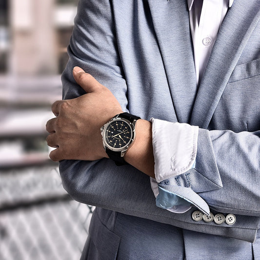 SAPPHERO Trendy Quartz Watch with Luminous Display