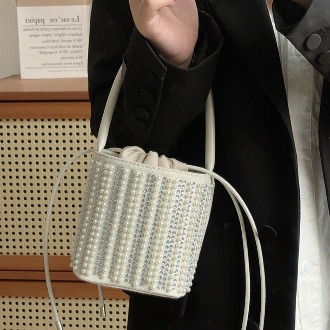 Stylish Underarm Bag – Vintage Design Hobo Bag with Washed Denim Charm for Everyday Elegance