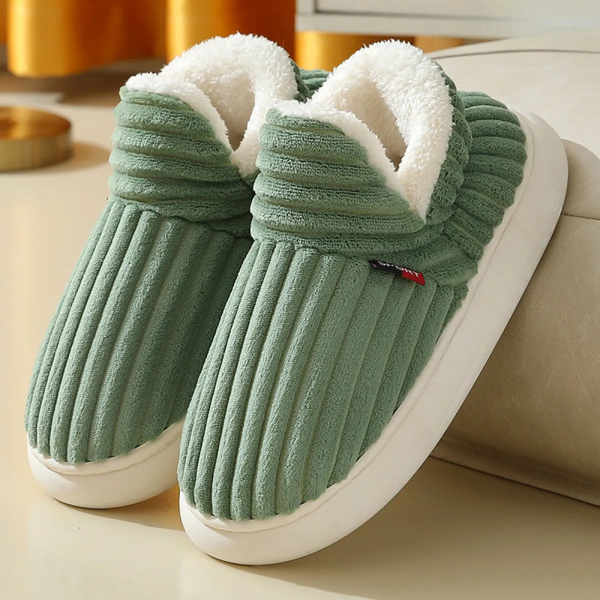 Warm Fur Slippers For Men and Women - # GIAA73610005