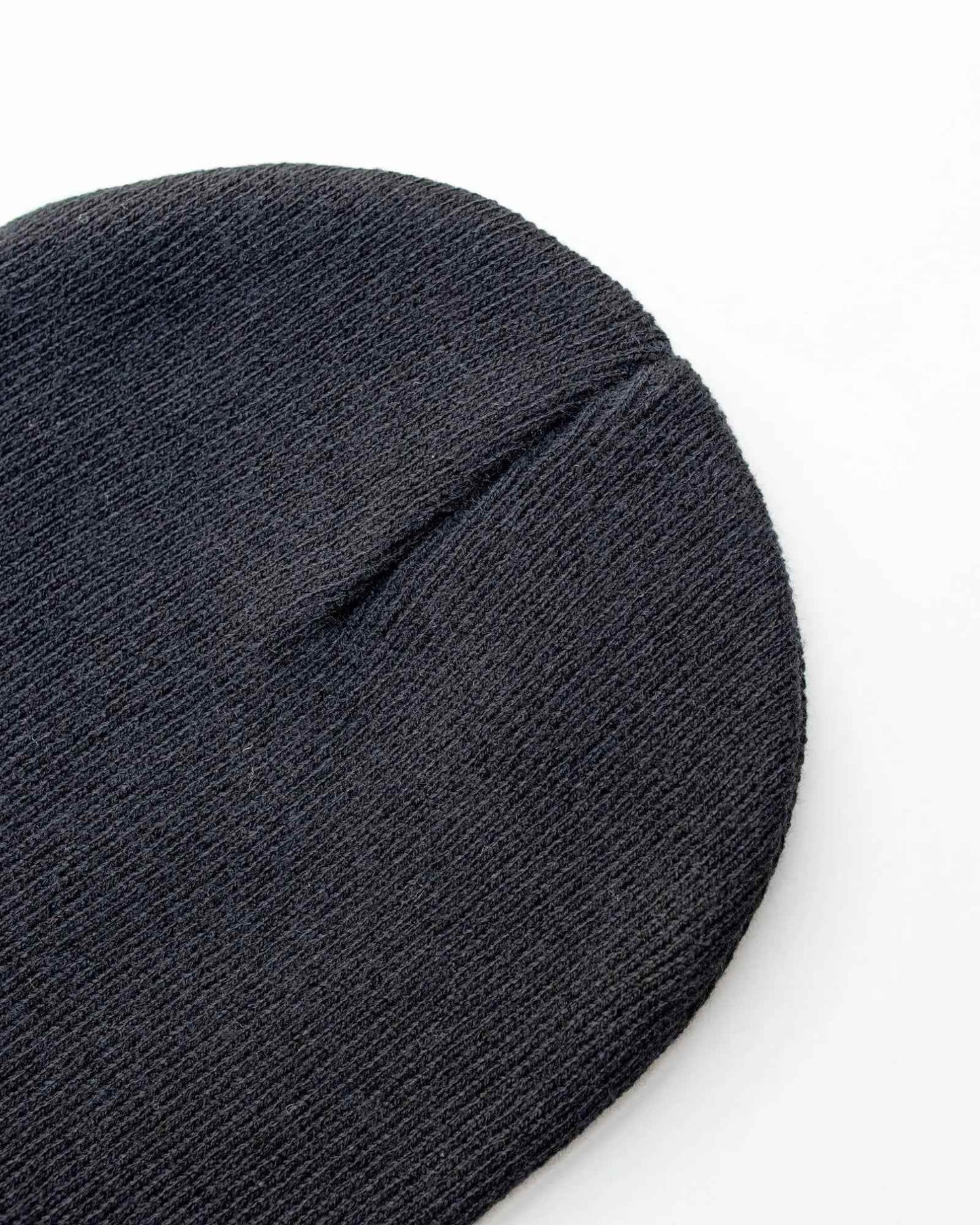 CS100 HAAKWEAR Traditional Silent Cuffed Beanie, Charcoal Black