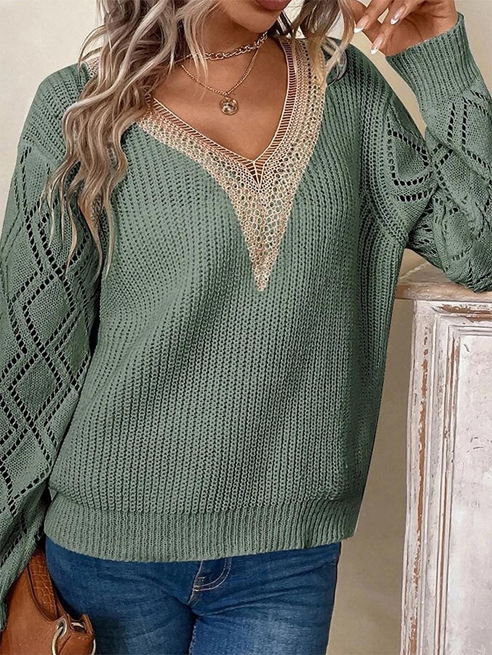 Cutout Colorblock V-Neck Long Sleeve Knit Sweater | NCS