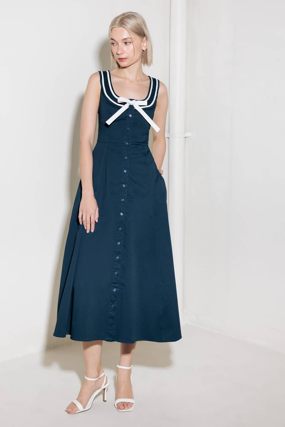 DIVINE OBSESSION NAVY WOVEN MIDI DRESS