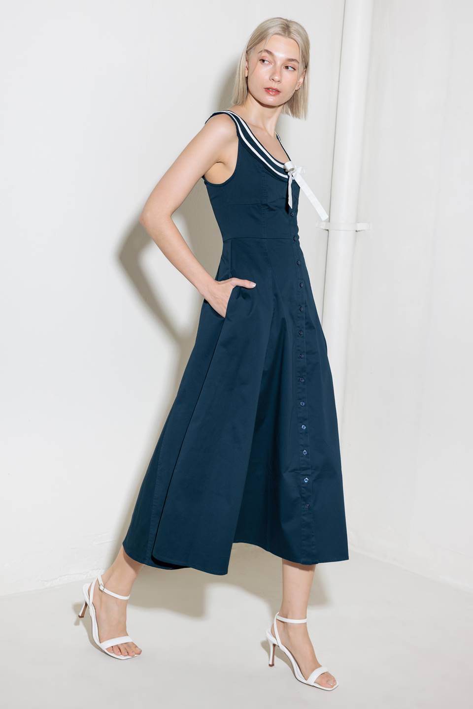 DIVINE OBSESSION NAVY WOVEN MIDI DRESS