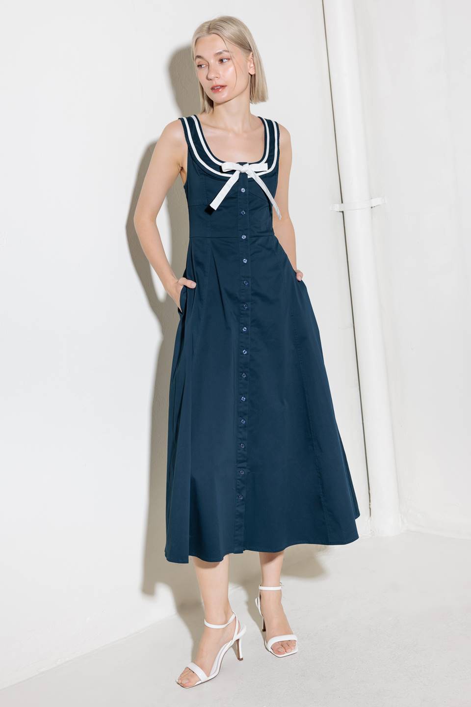 DIVINE OBSESSION NAVY WOVEN MIDI DRESS