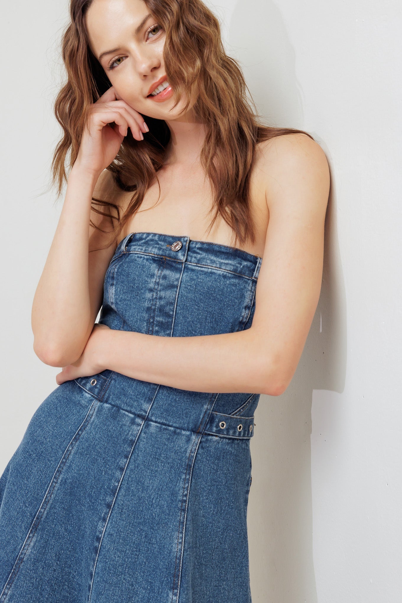 MIDNIGHT STRUCTURE DENIM MIDI DRESS