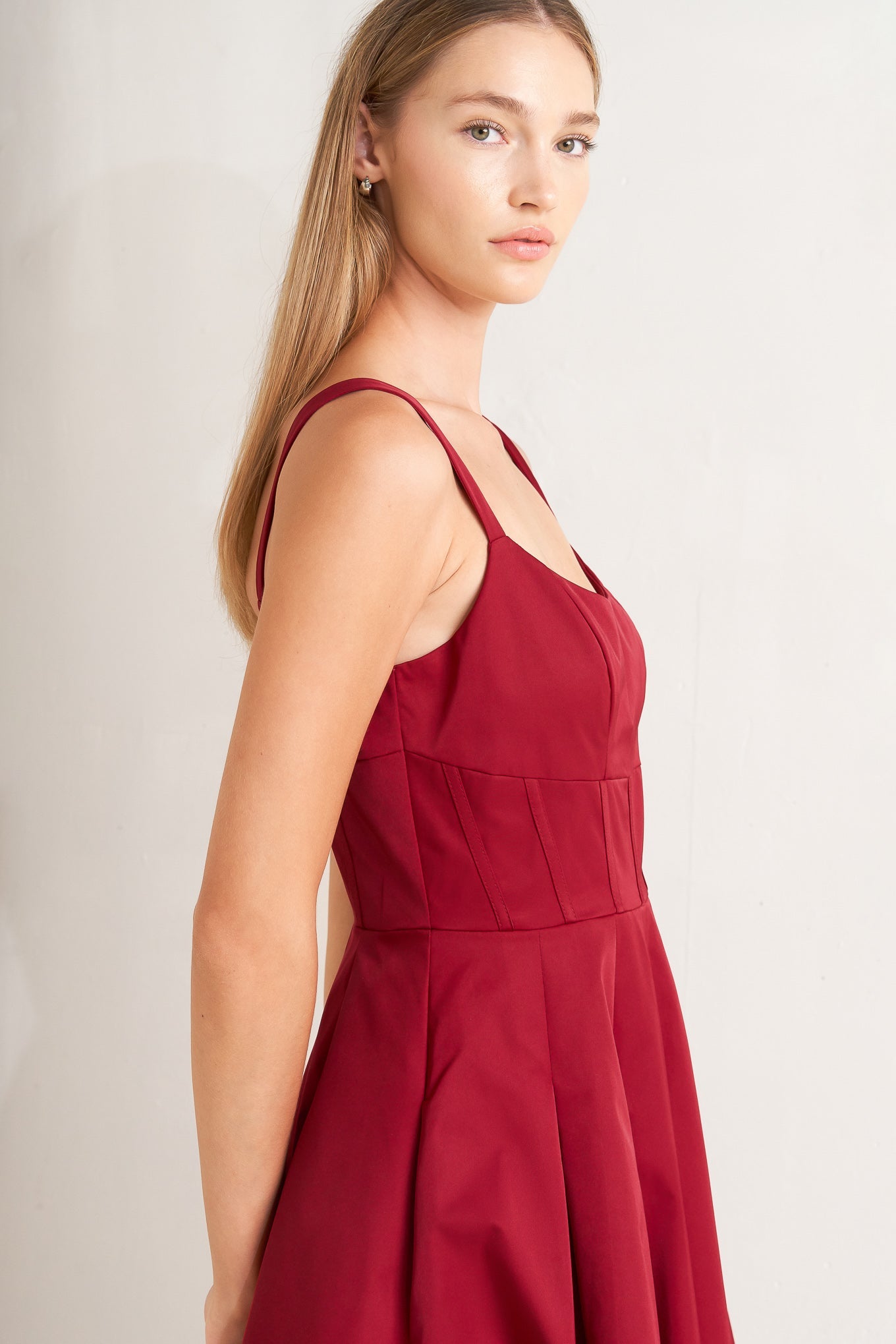 CRIMSON TWIRL WOVEN MIDI DRESS