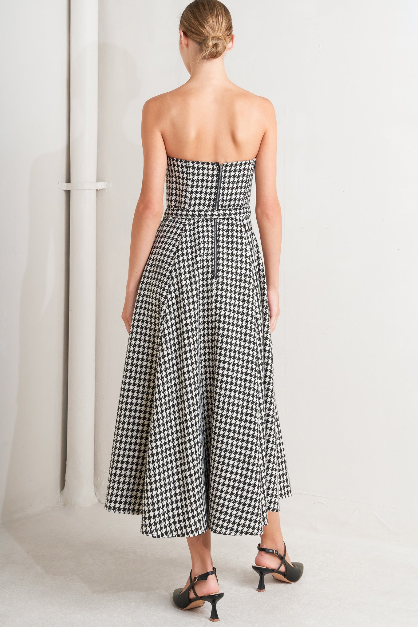 MONOCHROME BALLET WOVEN MIDI DRESS