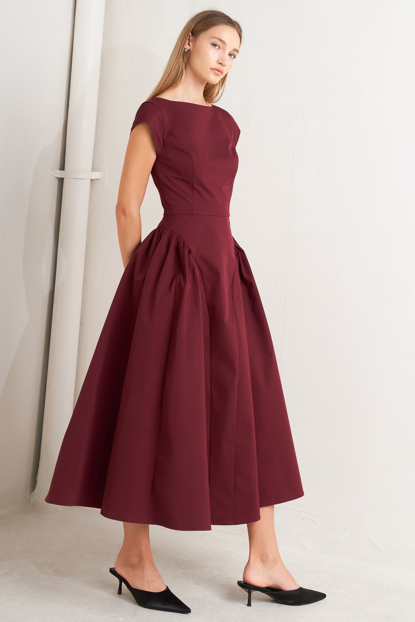 BERRY ARCHIVE ELEGANCE WOVEN MIDI DRESS