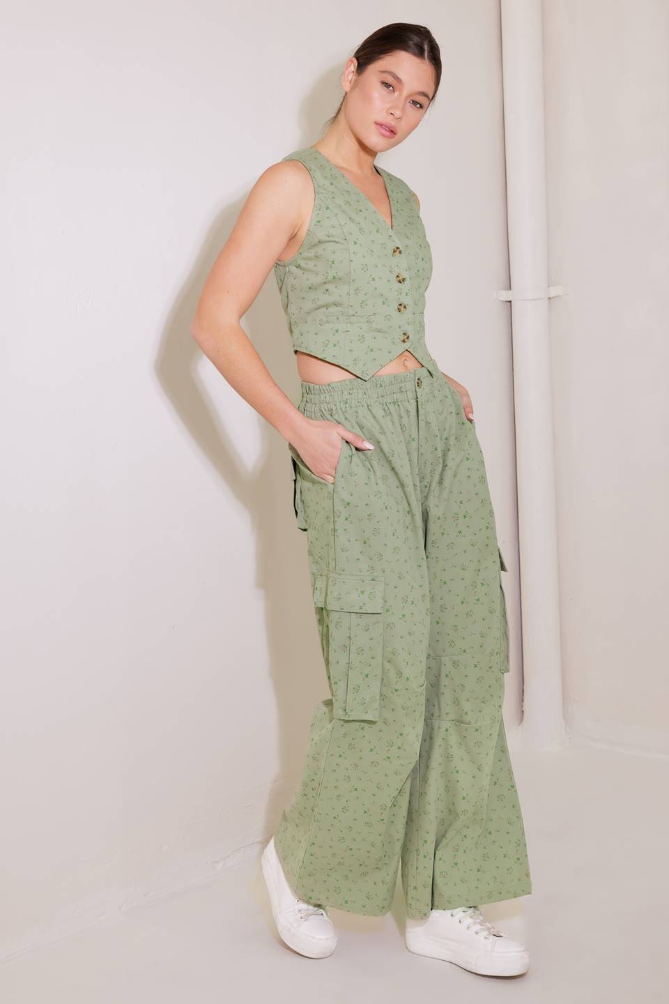 DRIFTING CURRENTS OLIVE WOVEN VEST