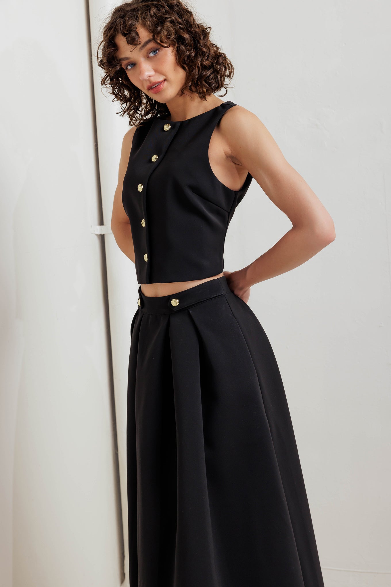 EDGE AFFAIR WOVEN VEST