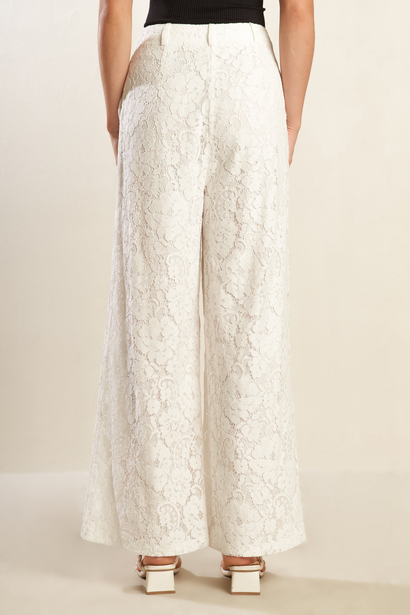 WE TRUST YOU WOVEN LACE PANTS