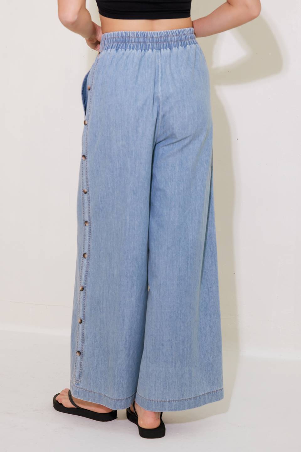 RIVERSIDE SIPS LIGHT INDIGO CHAMBRAY PANTS