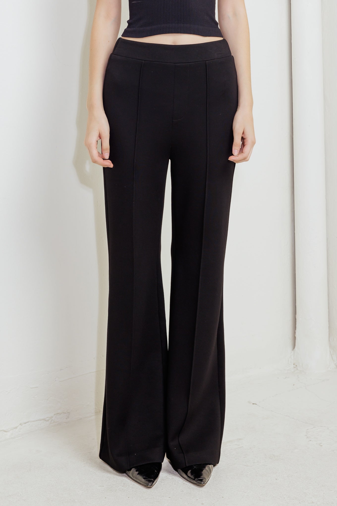 MODERN FLOW BLACK WOVEN PANTS