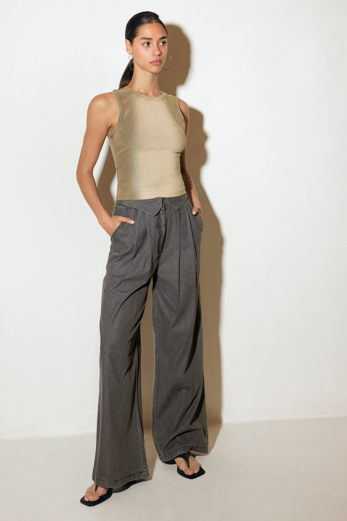 NO ONE PRETTIER KNIT TANK TOP