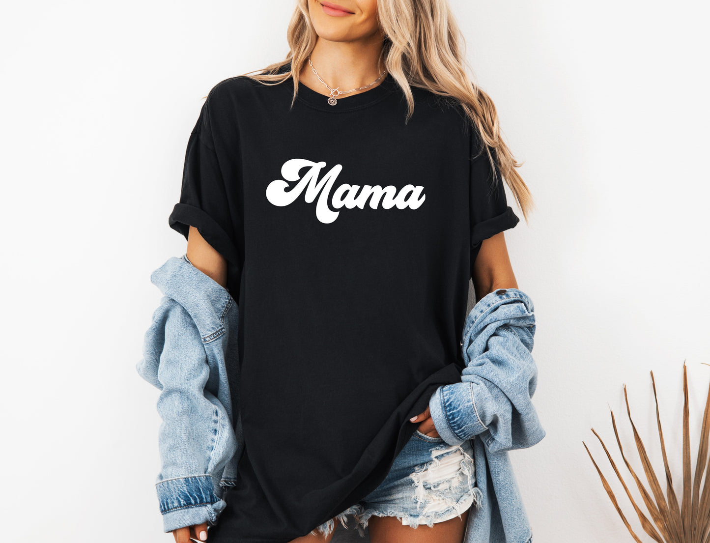 Mama Comfort Colors T Shirt (Groovy)