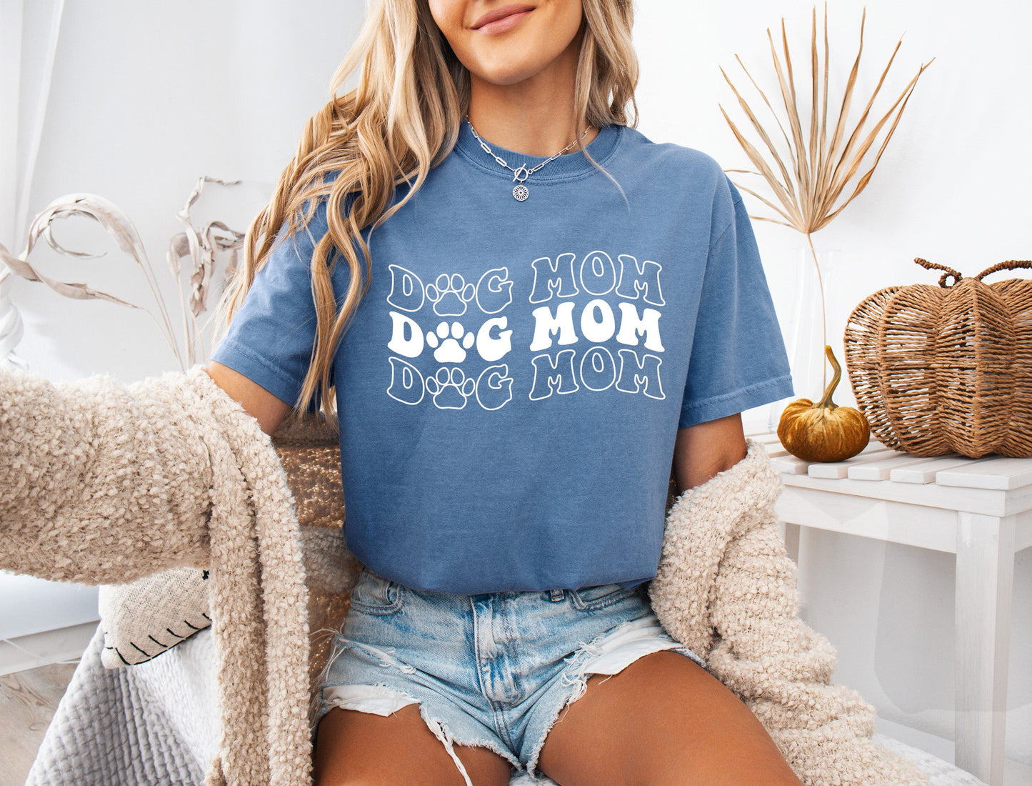 Dog Mom Comfort Colors T Shirt (Groovy repeat font)