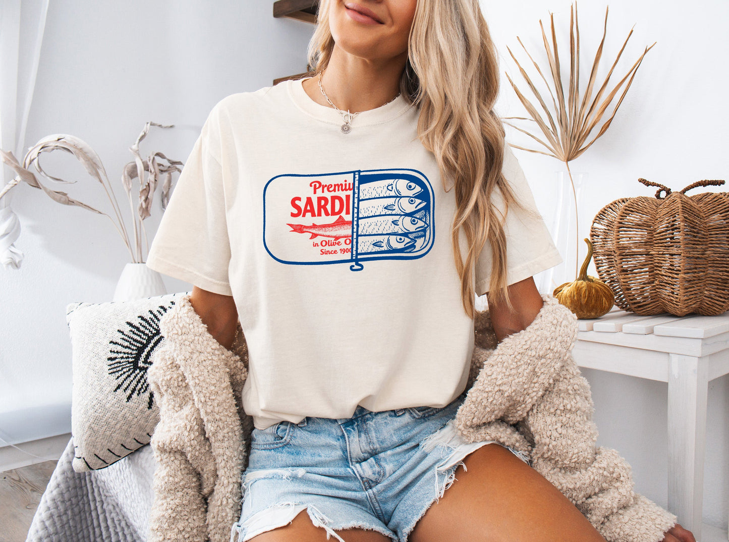 Sardines Salmon Fish Nature Camping Hiking Comfort Colors T Shirt (Can)