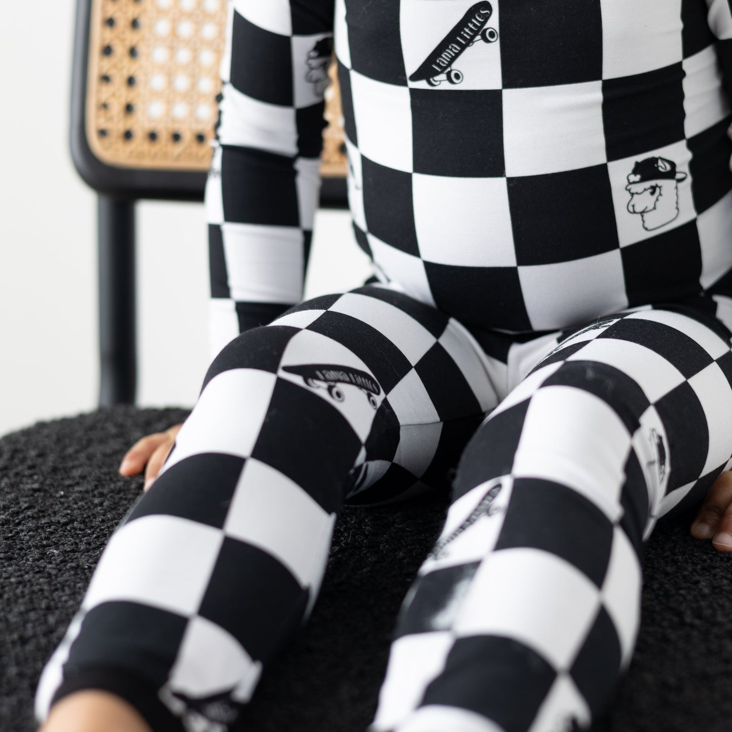 Checkered Llamas 2pc Long Sleeve Pajamas
