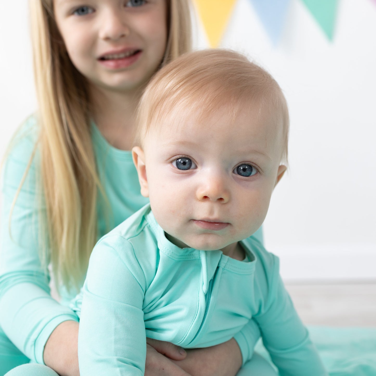 Aqua Convertible Zippy