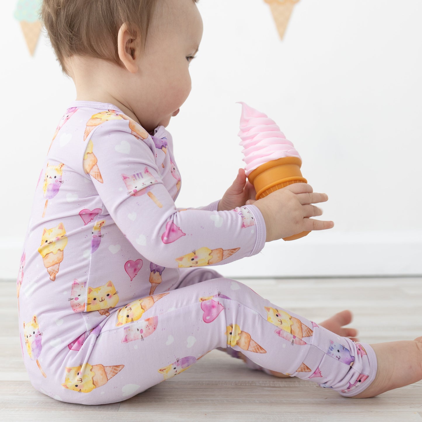 Purrfect Scoops Convertible Zippy