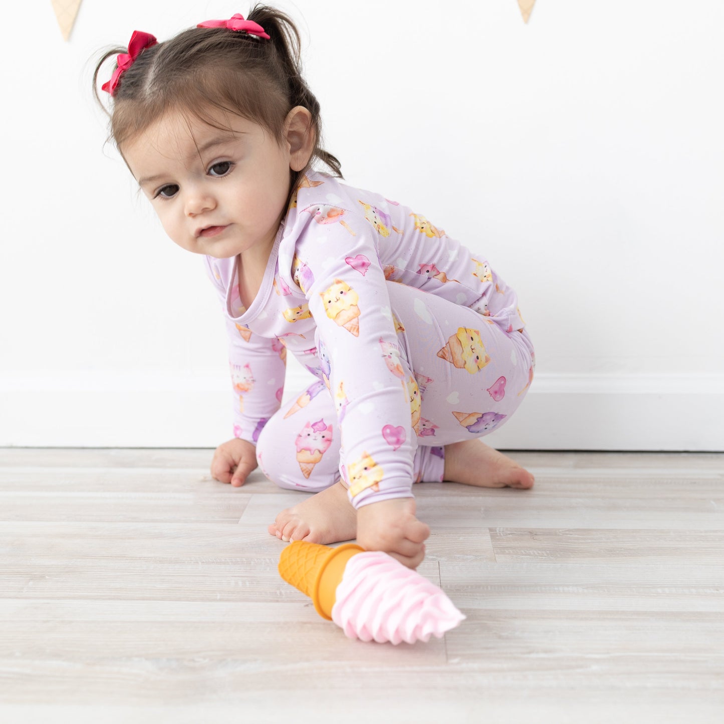 Purrfect Scoops 2pc Long Sleeve Pajamas