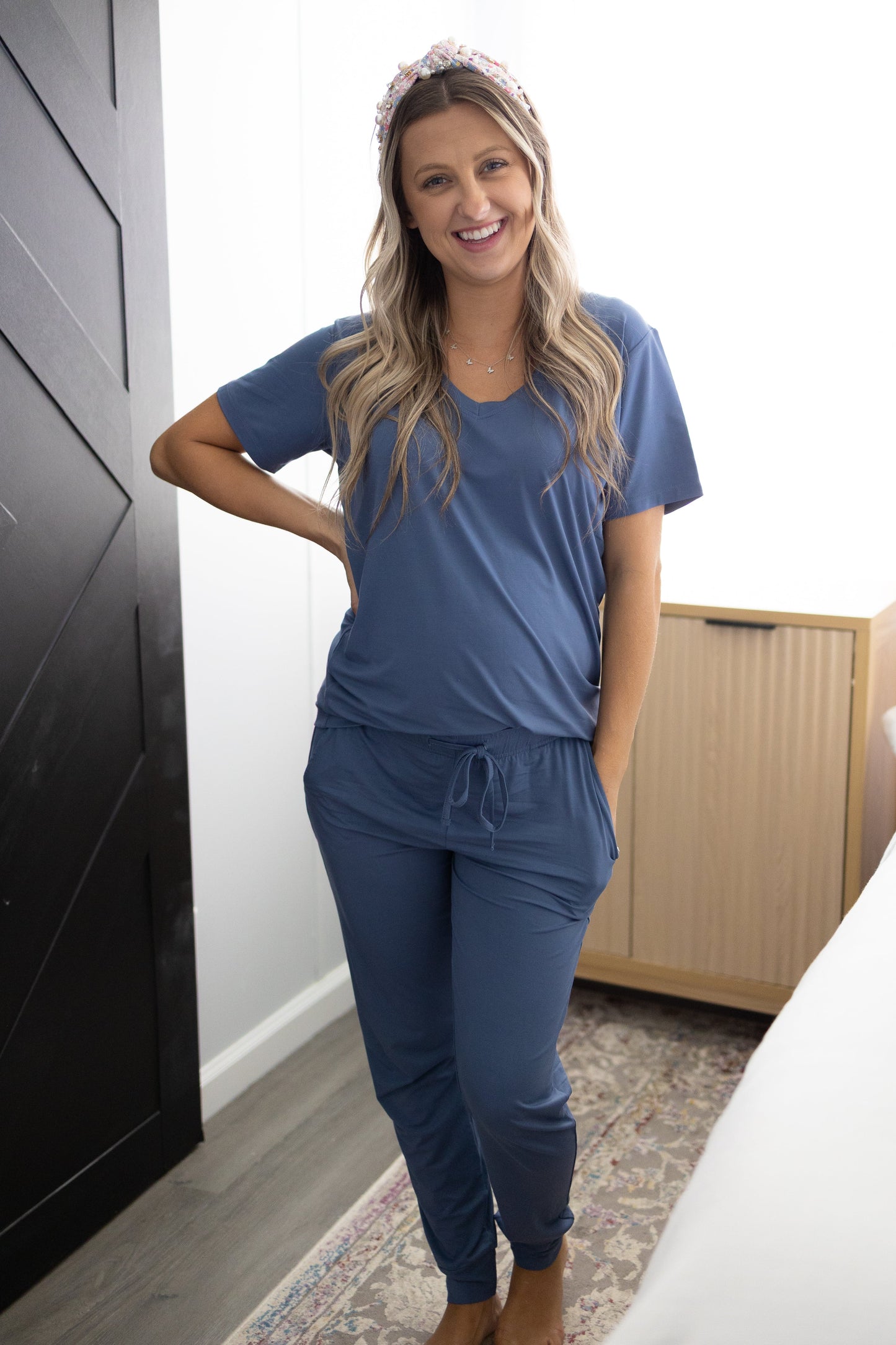 Steel Womens Vneck (240gsm)