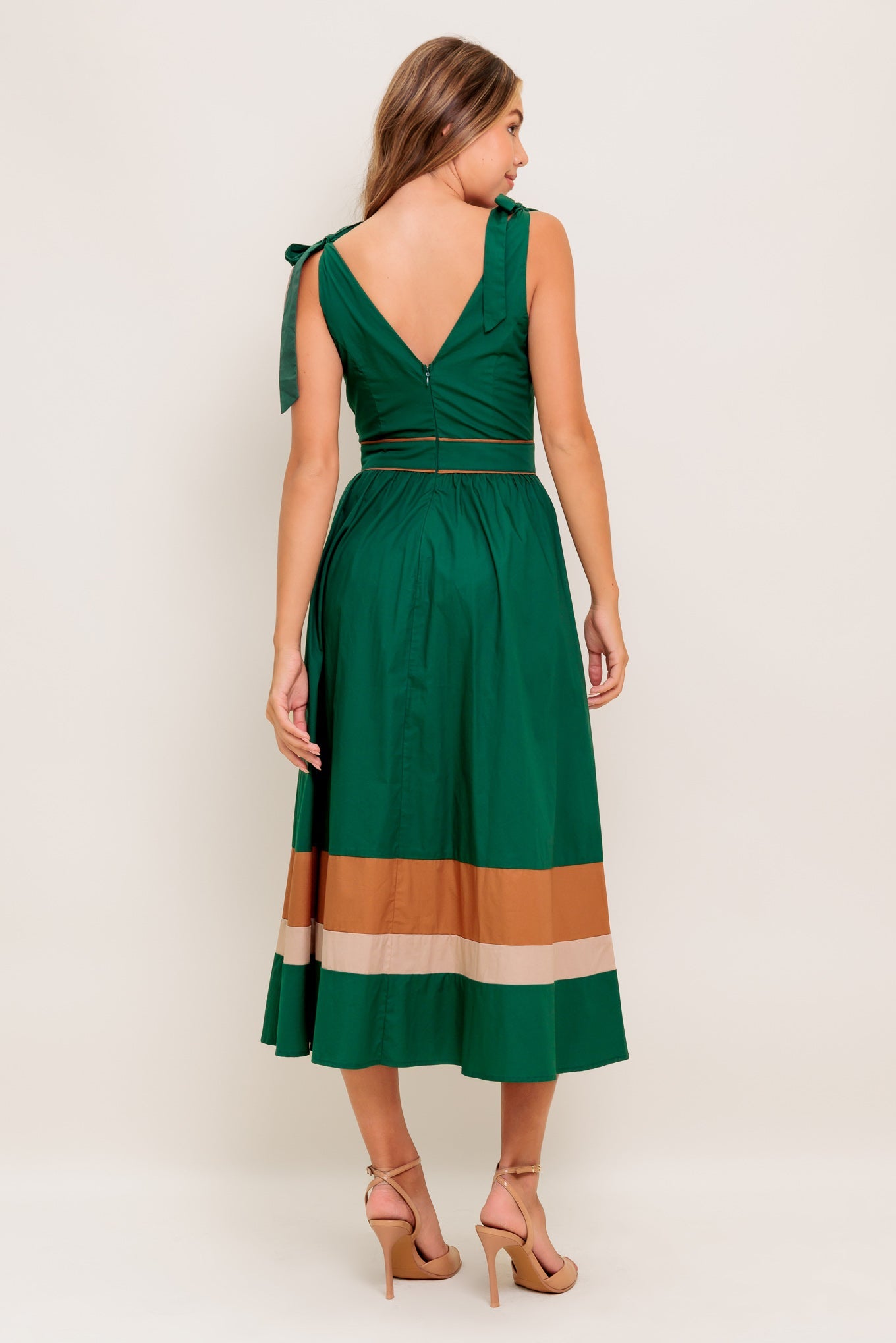 FOREST CHARM WOVEN COLOR BLOCKED MIDI DRESS