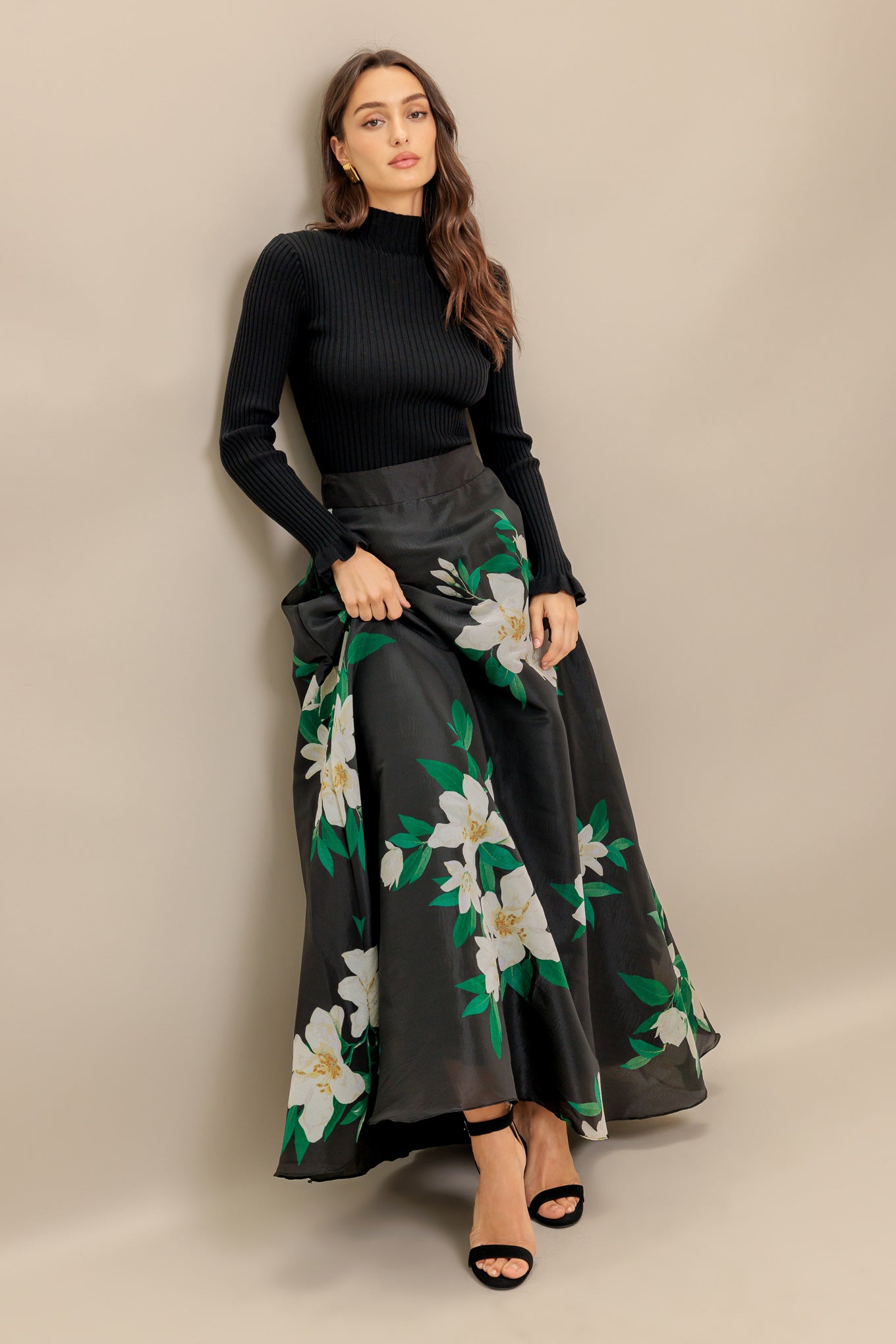 ELEGANT WILDFLOWER WOVEN MAXI SKIRT