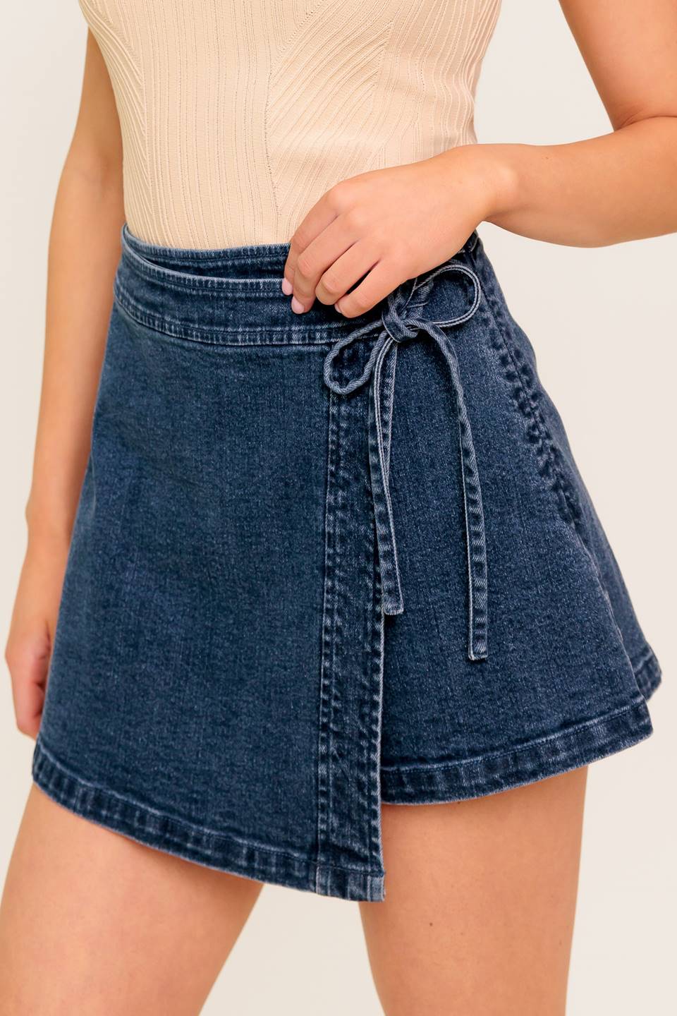 SUGAR SKY MEDIUM DENIM SKORT
