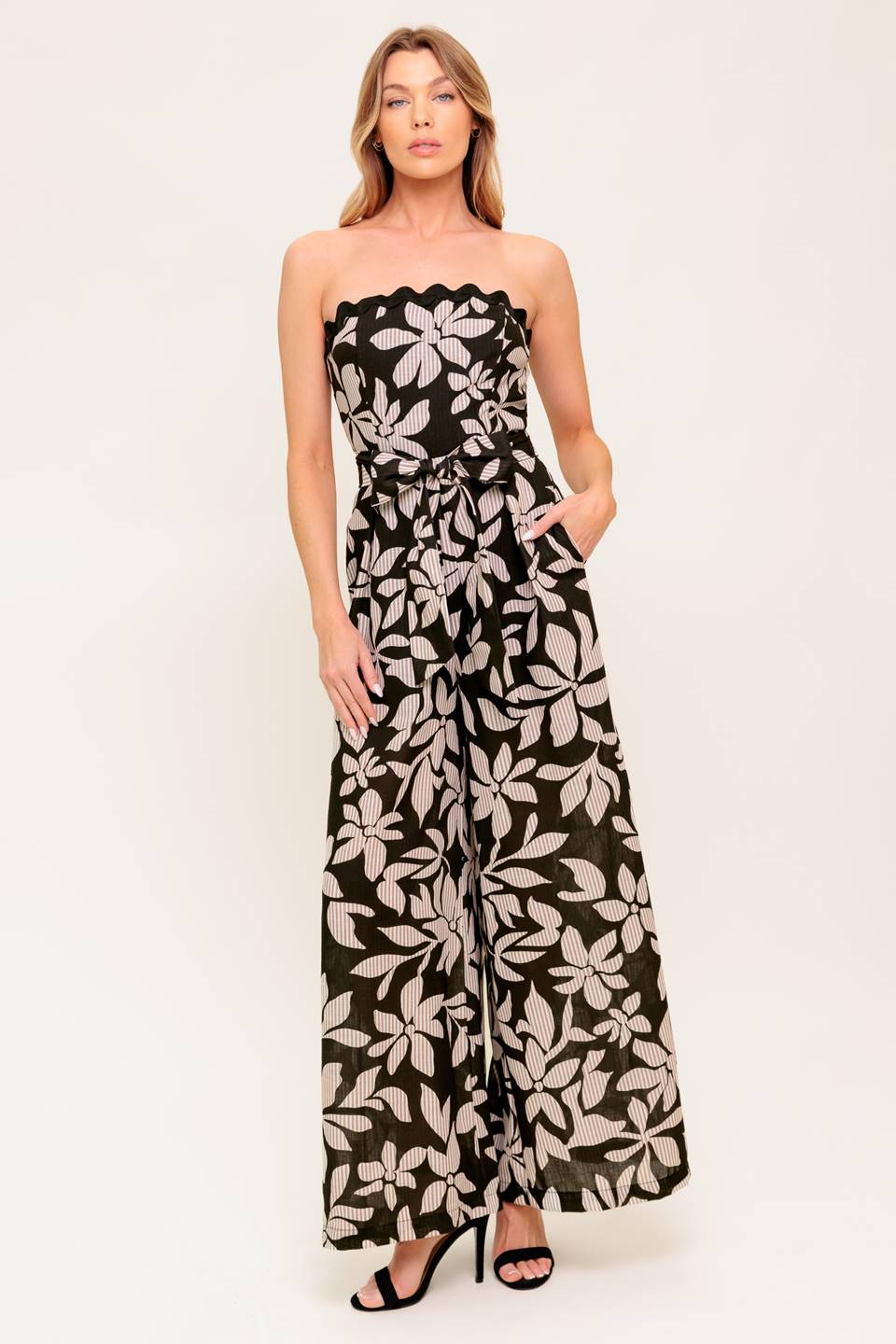 DREAMY ELEGANCE BLACK WOVEN JUMPSUIT